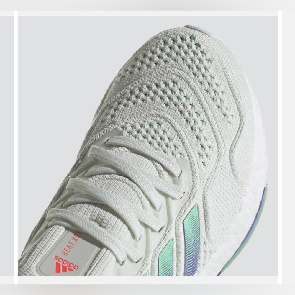 adidas Ultraboost 22
HEAT.RDY Running Shoe (Women) - Picture 10 of 16